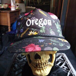Vintage 90s Oregon Wildflowers Rope Snap Trucker Hat Cap